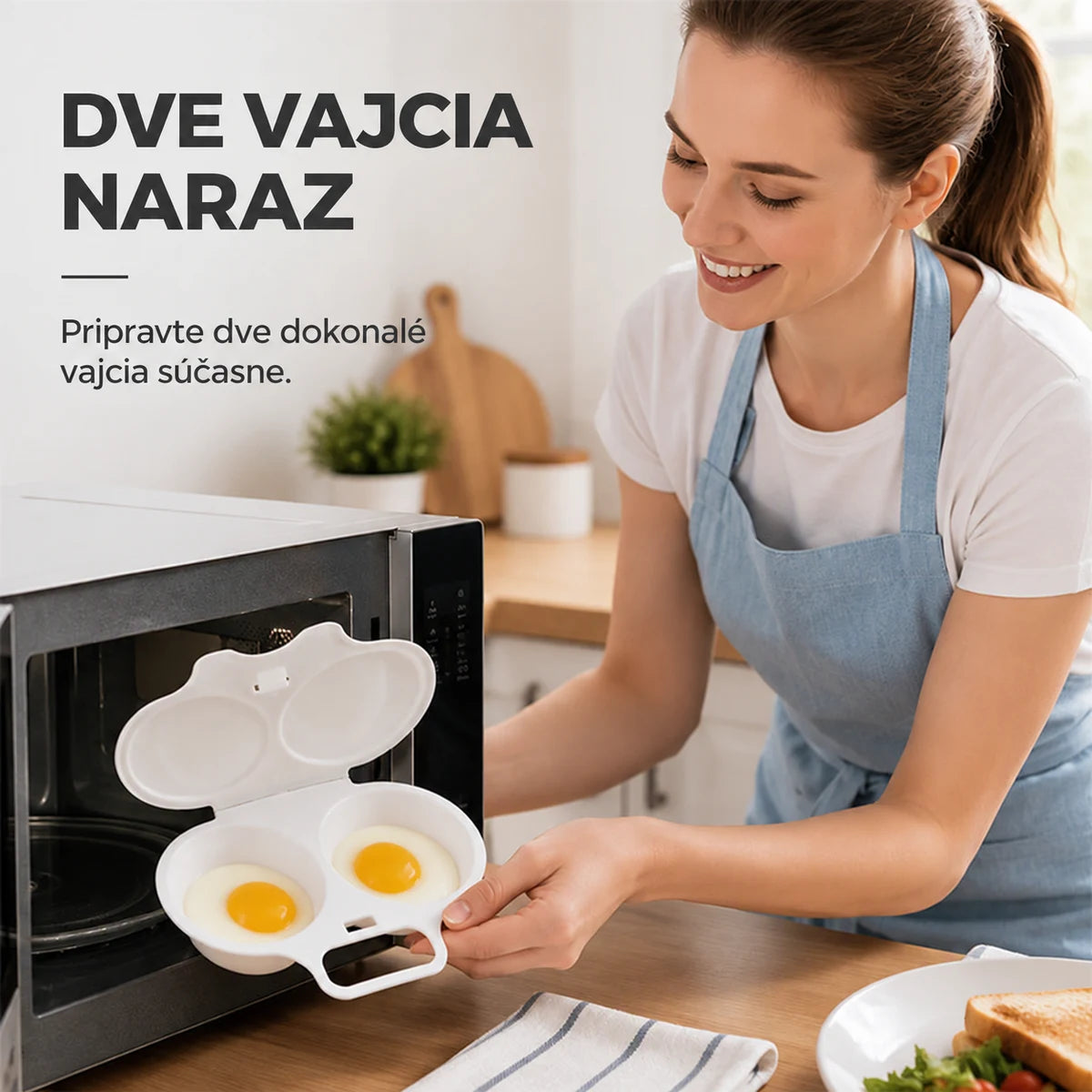 Príprava dvoch vajec naraz v mikrovlnnom variči